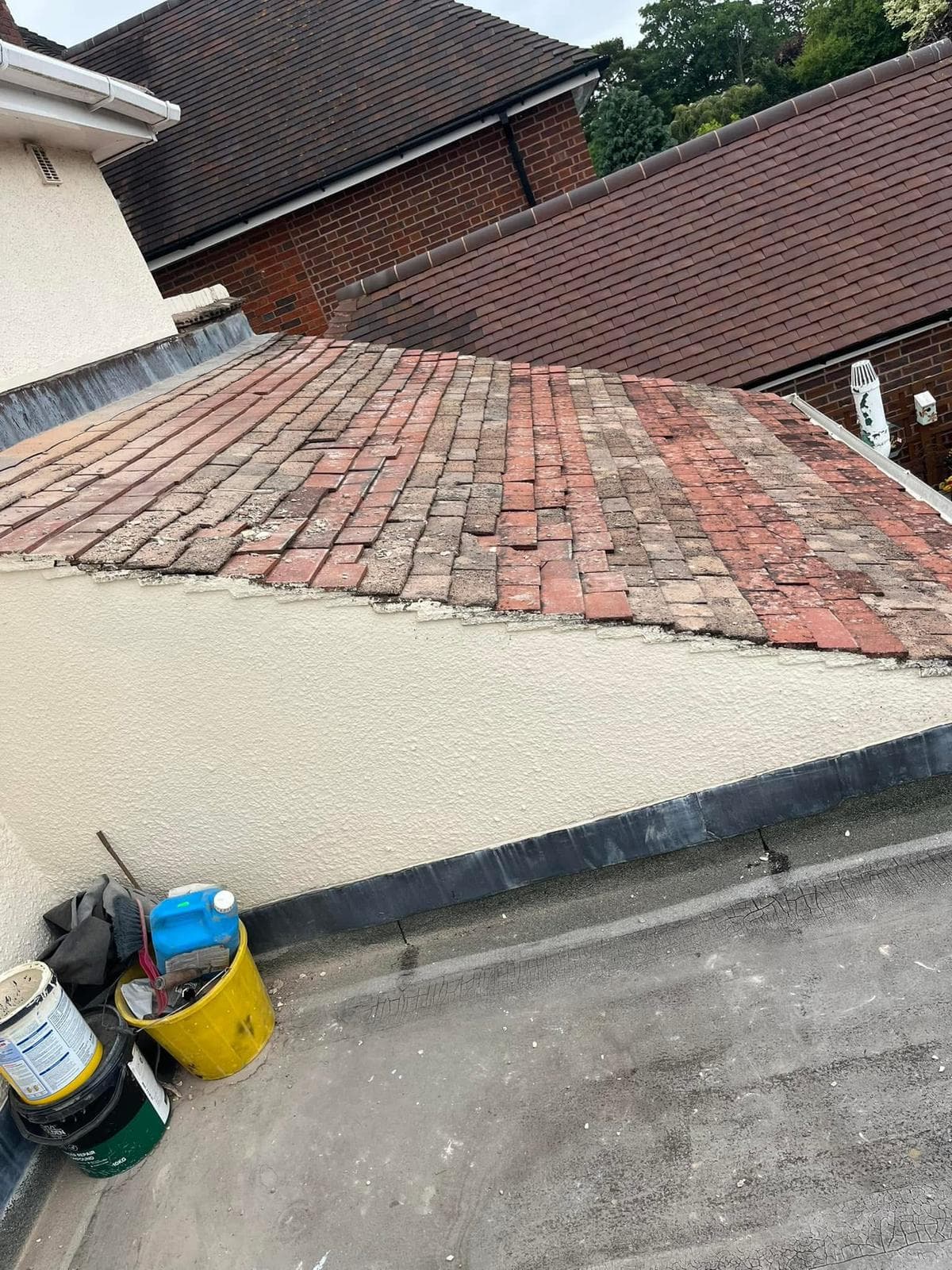Flat Roof Edge Detailing
